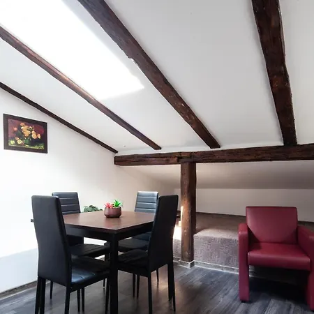 Little Paris Booutique In Old Town Center Appartement *