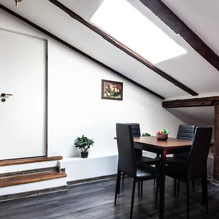 Little Paris Booutique In Old Town Center *