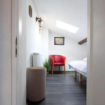 Appartement Little Paris Booutique In Old Town Center *