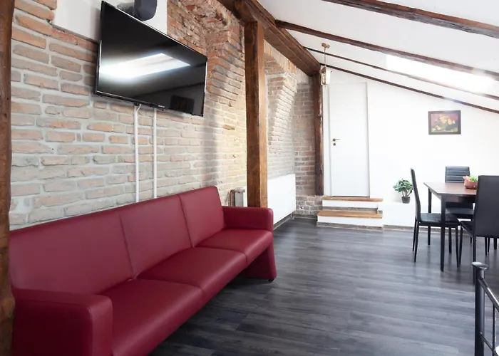 Little Paris Booutique In Old Town Center